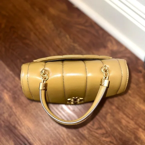 Brand new (NEVER USED) TORY BURCH QUILTED LEATHER KIRA BAG - Picture 7 of 7